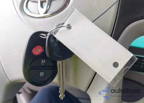 2014 Toyota Sienna L V6 7 Passenger from USA, damaged, VIN 5TDZK3DCXES450220